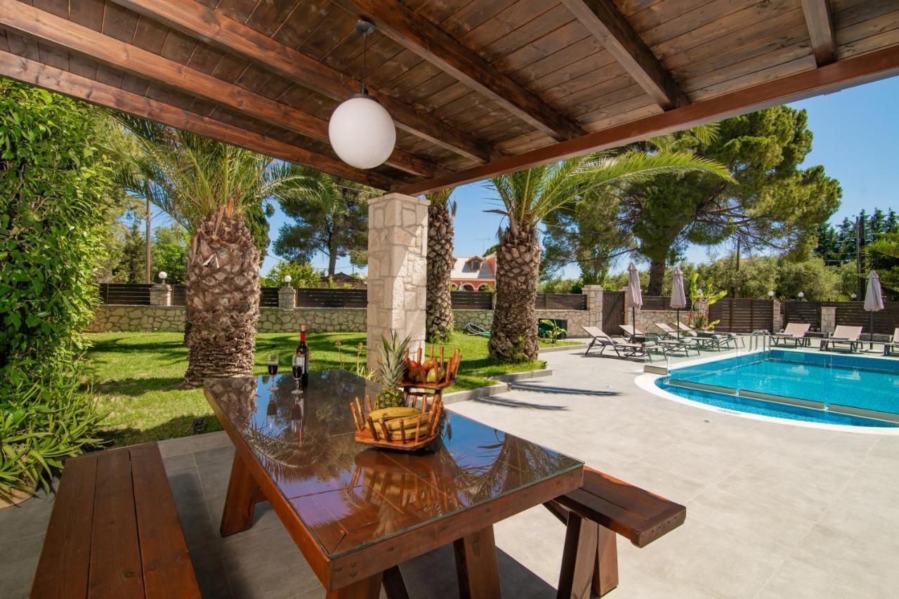 Luxury Villa Vanato & Pool Koukounariá Buitenkant foto