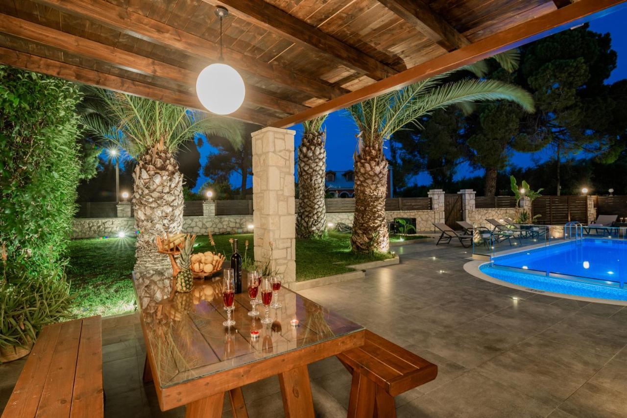 Luxury Villa Vanato & Pool Koukounariá Buitenkant foto